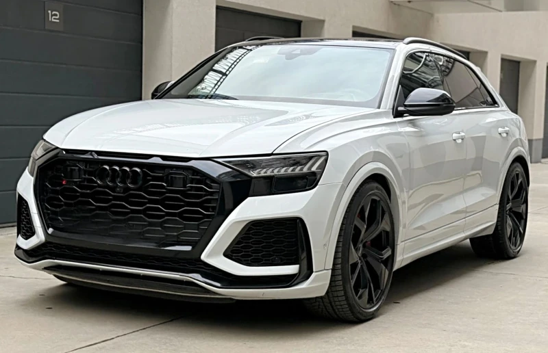 Audi RSQ8 Audi RSQ8 600HP* EXCLUSIVE* 360* Shadow Line* CARB, снимка 5 - Автомобили и джипове - 53597003