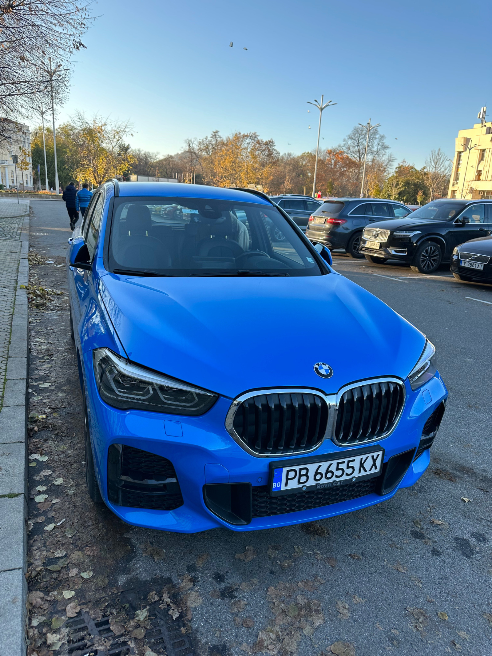 BMW X1 XDrive 20i F48 - изображение 1