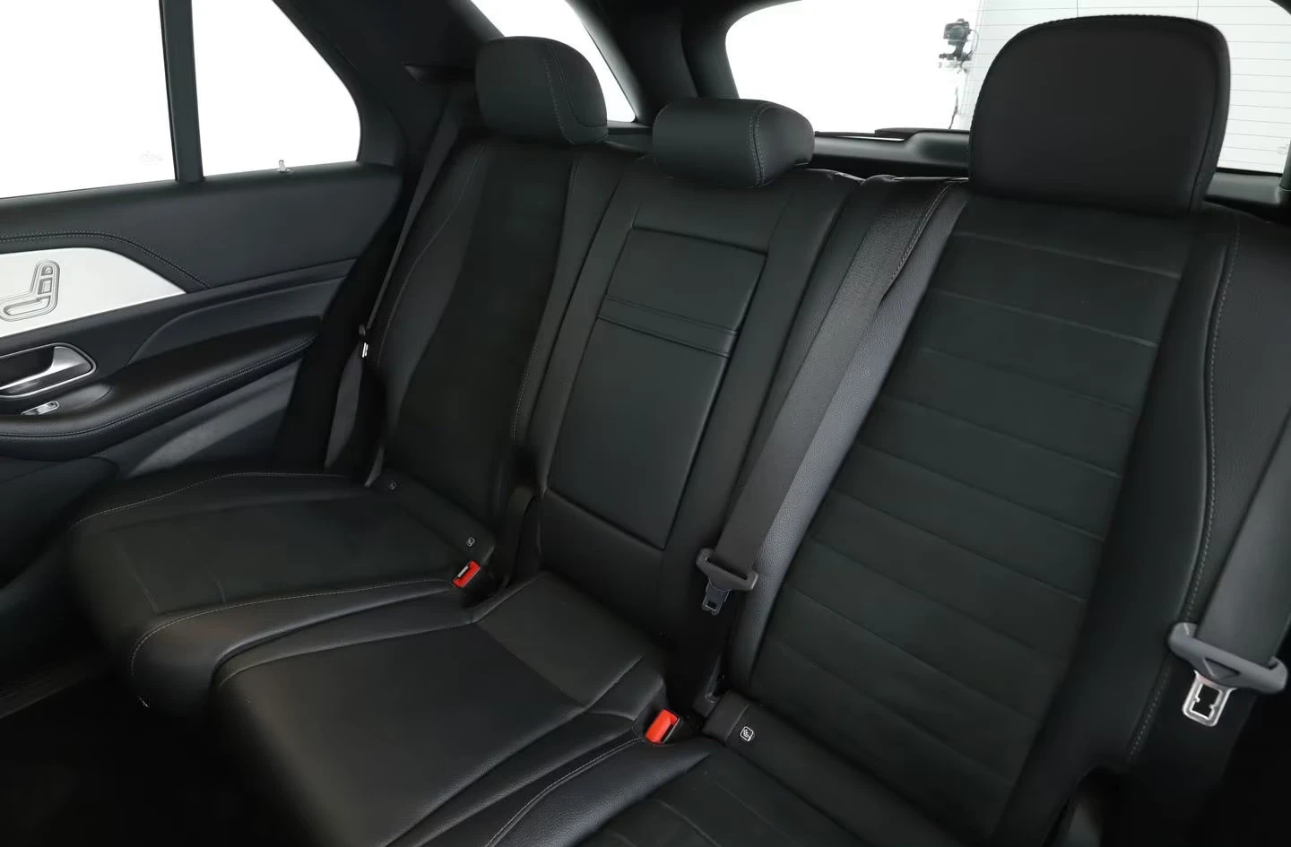 Mercedes-Benz GLC 350 e/4M/333HP/AMG-LINE/NAVI/360/KLESS/ACC/PANO/654f | Mobile.bg   16