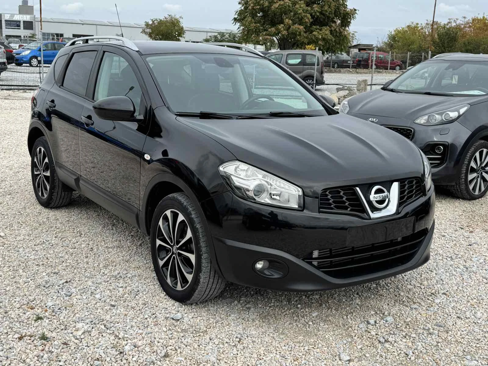 Nissan Qashqai 2.0DCI 4X4 AUTOMAT - изображение 3