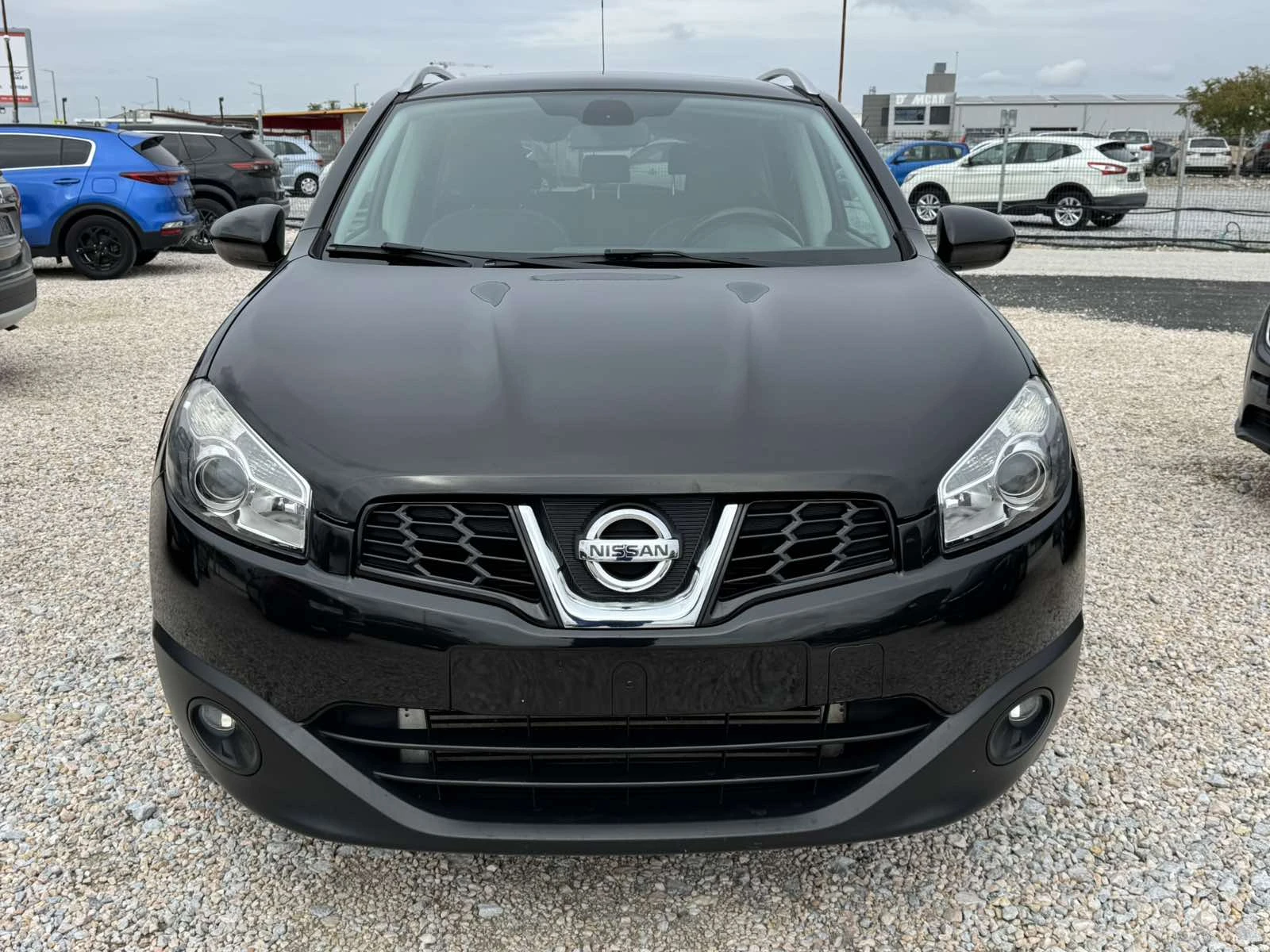 Nissan Qashqai 2.0DCI 4X4 AUTOMAT - изображение 2