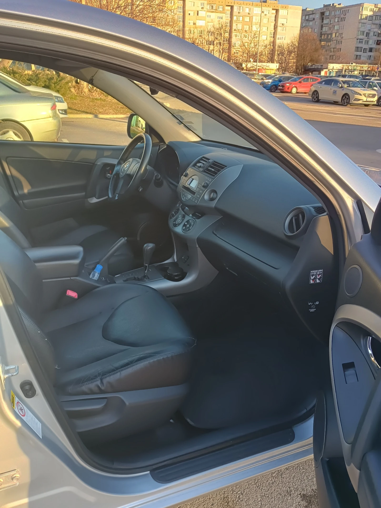 Toyota Rav4  - изображение 9