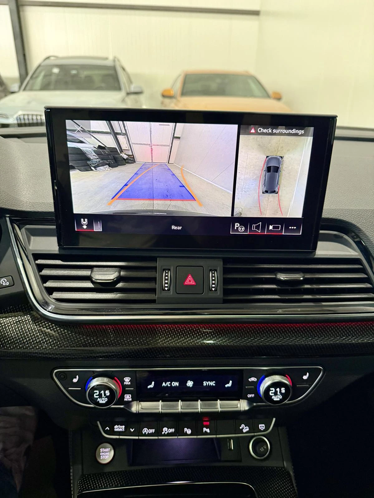 Audi SQ5 Technik Black Optic, снимка 17 - Автомобили и джипове - 54057674