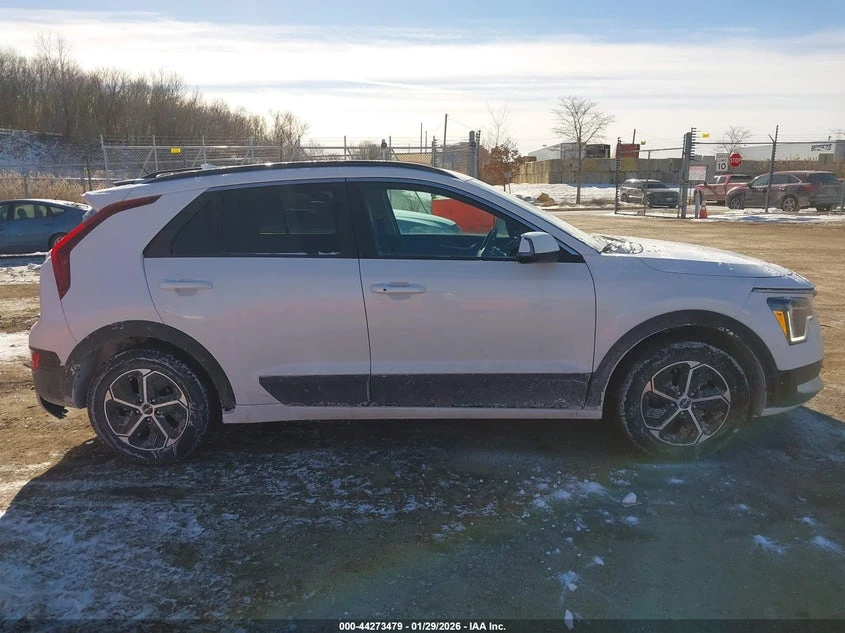 Kia Niro 1.6l Ex, снимка 13 - Автомобили и джипове - 54119075