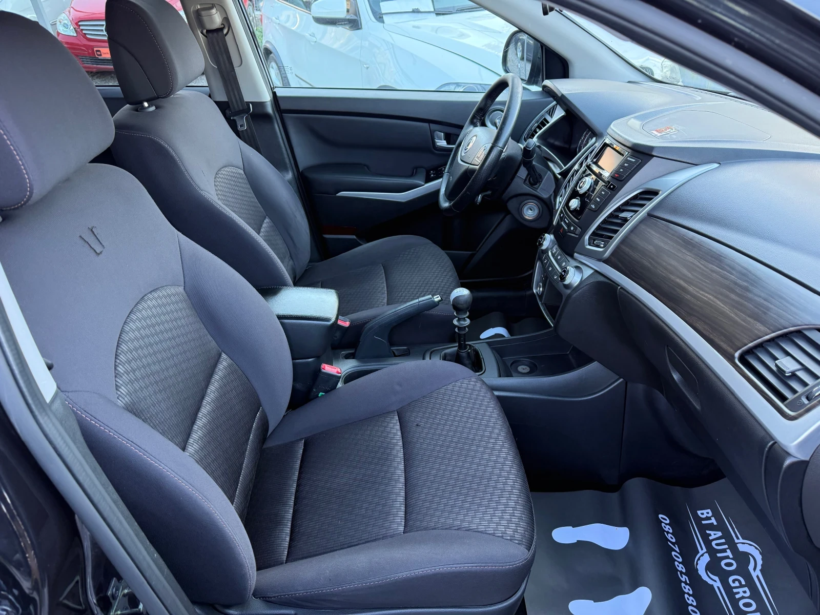 SsangYong Korando 2.2 e-XDi 4x4 /РЕАЛЕН ПРОБЕГ+ СЕРВИЗНА ИСТОРИЯ, снимка 9 - Автомобили и джипове - 54140658