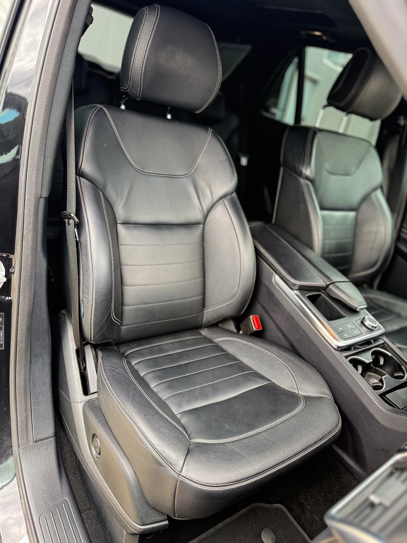 Mercedes-Benz ML 350, снимка 10 - Автомобили и джипове - 54572325