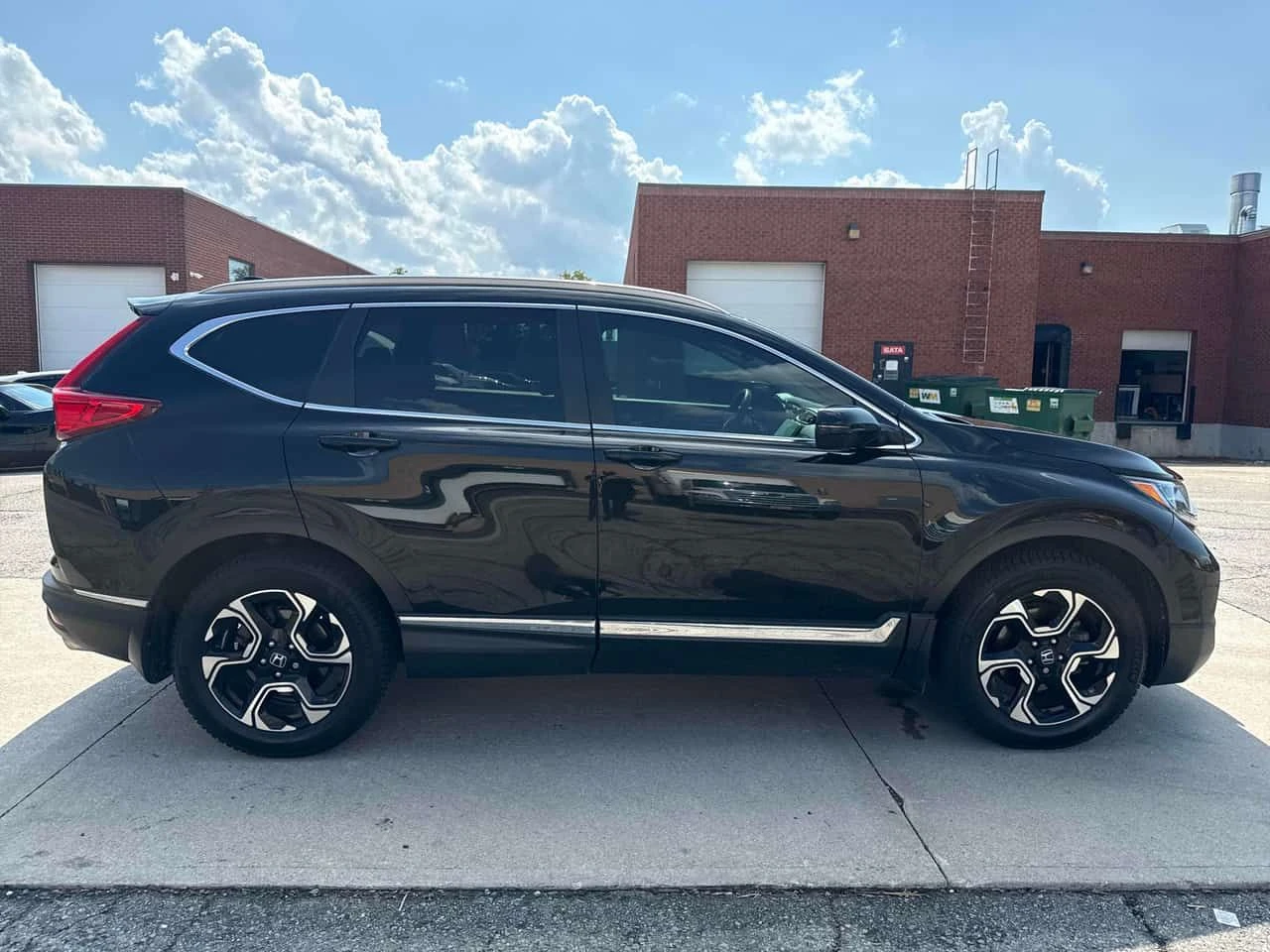 Honda Cr-v * Touring * CARFAX * ОПЦИЯ ЗА ФИНАНСИРАНЕ , снимка 3 - Автомобили и джипове - 55223847