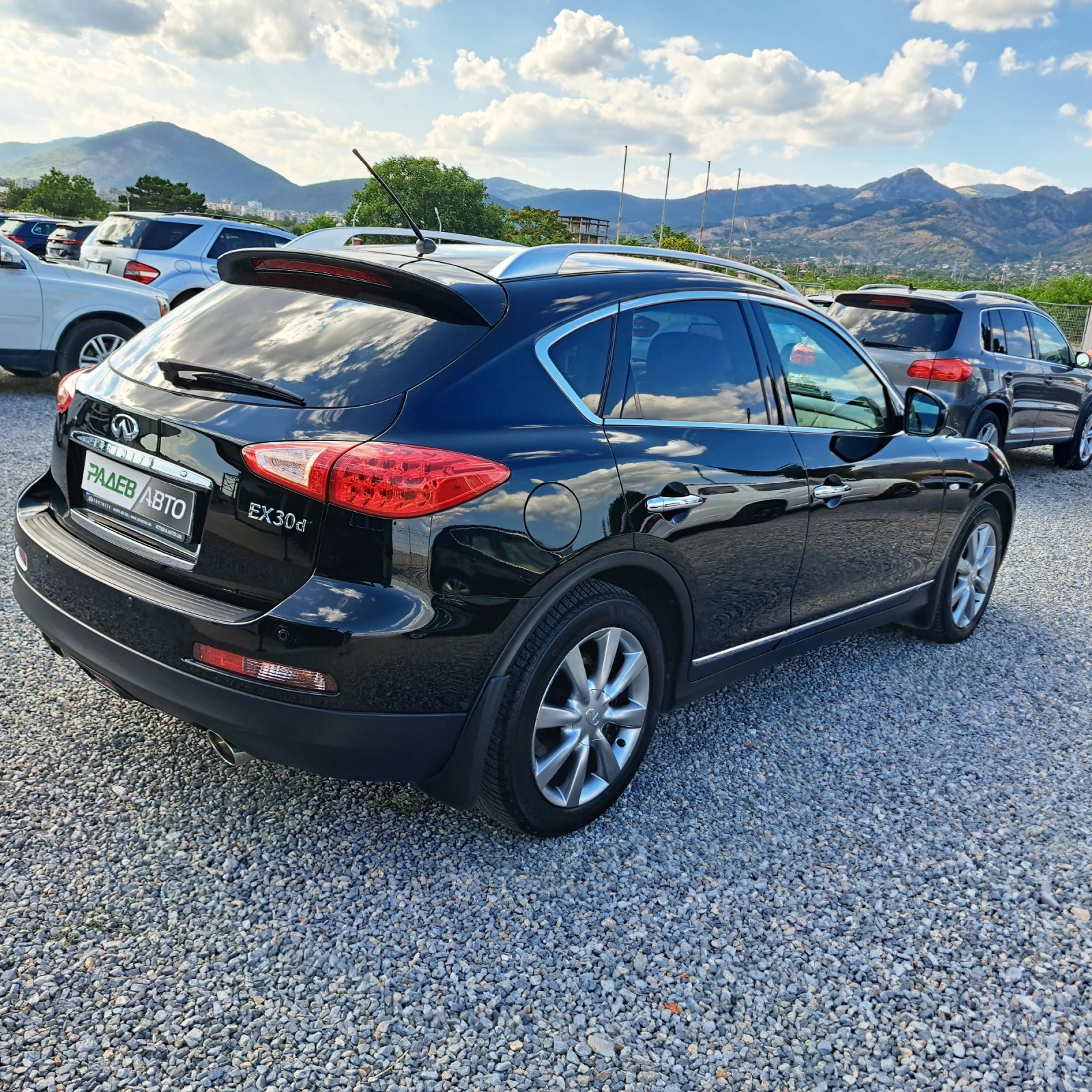 Infiniti Ex30 3.0 V6* EX30d* AWD* KEYLESS&GO* ОТЛИЧЕН!* , снимка 7 - Автомобили и джипове - 55509960