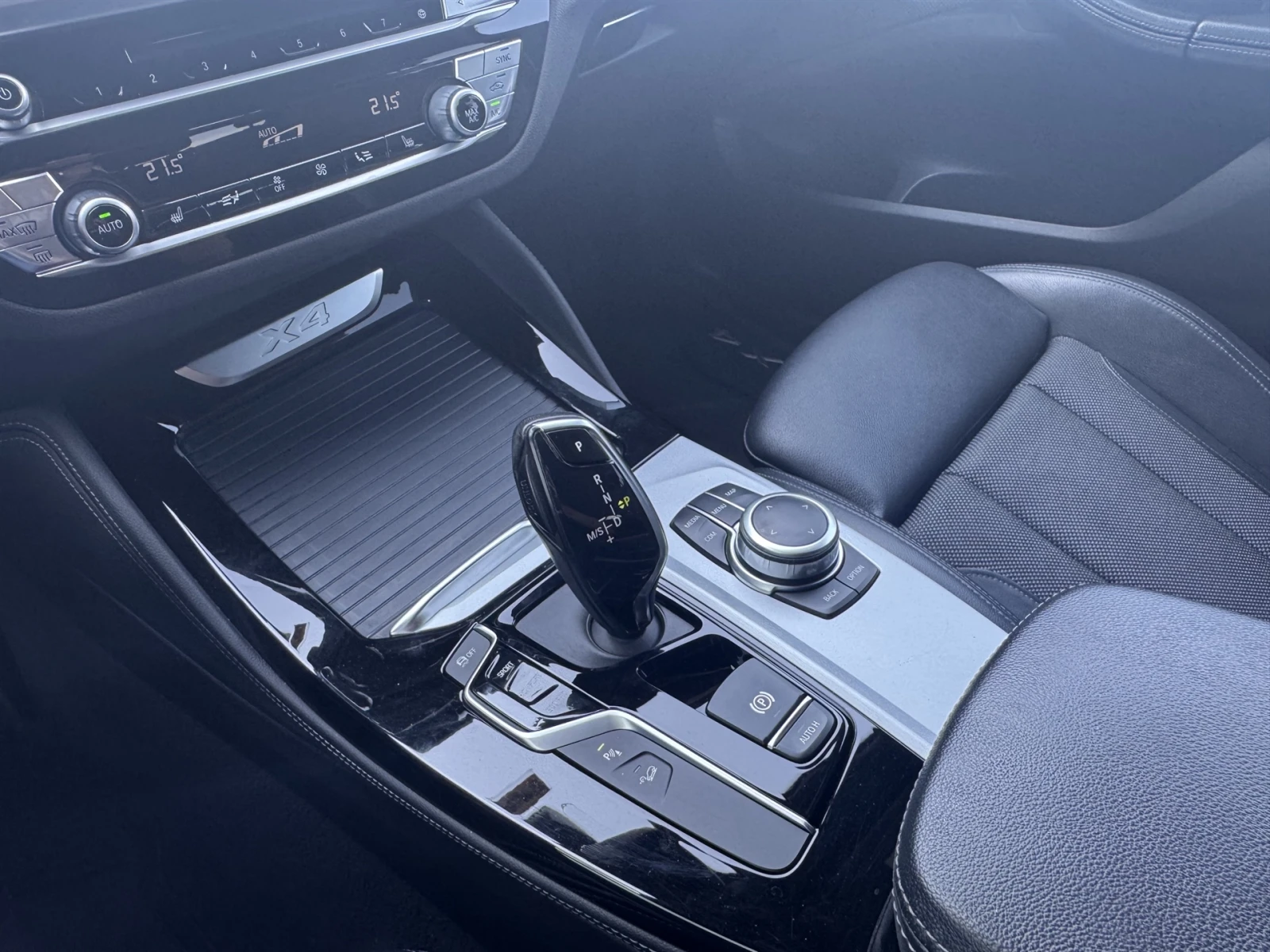 BMW X4 xDrive20d, снимка 11 - Автомобили и джипове - 55517664