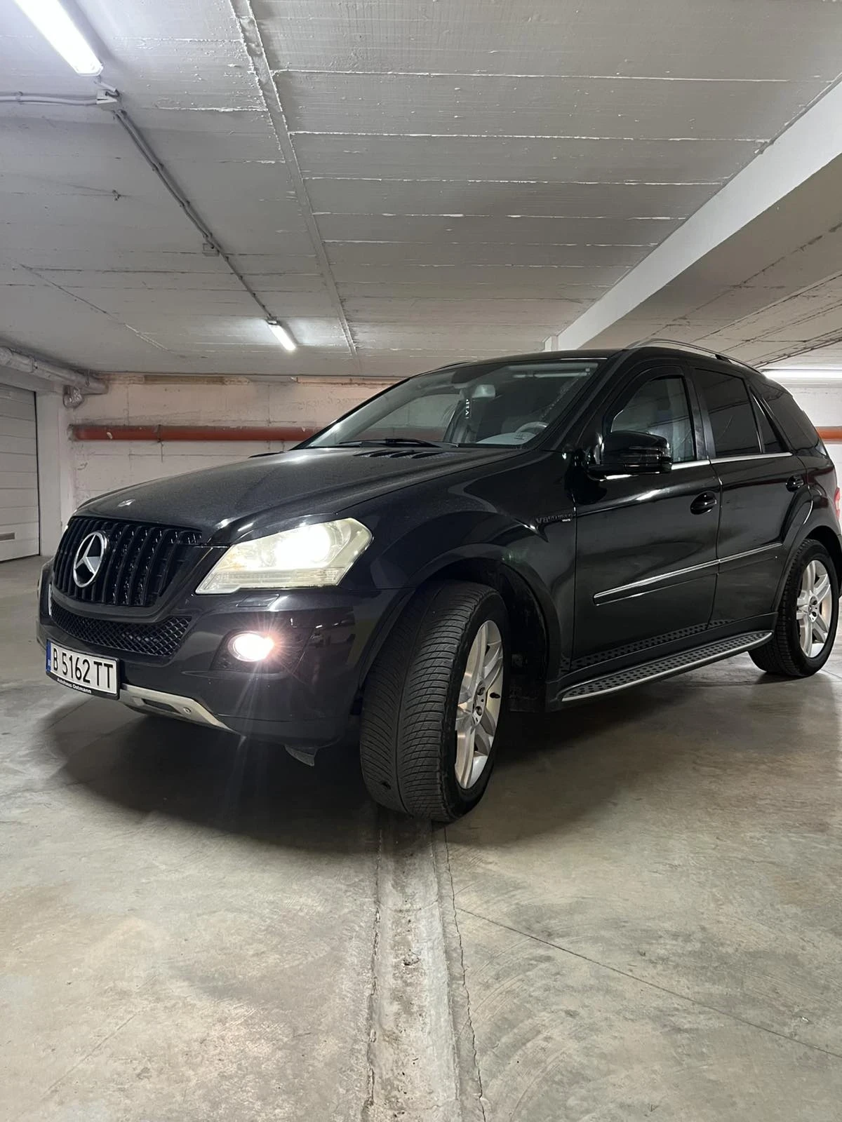 Mercedes-Benz ML 320, снимка 3 - Автомобили и джипове - 55837658