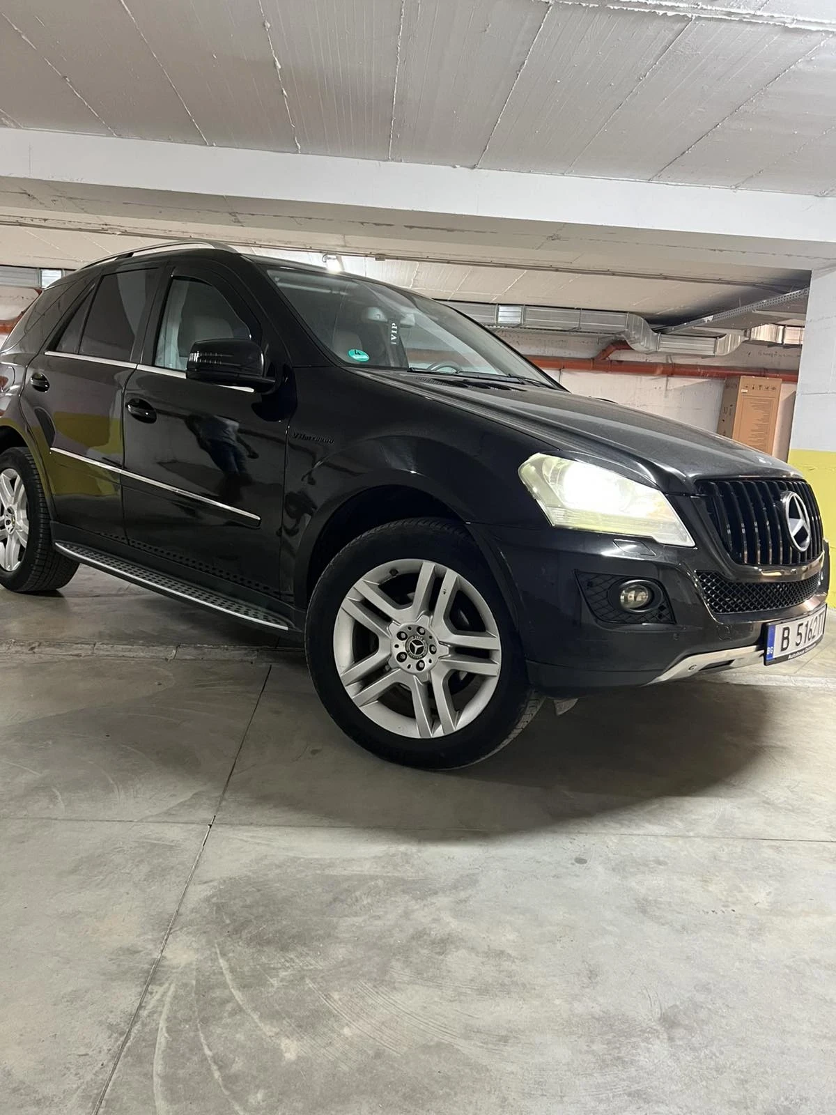 Mercedes-Benz ML 320, снимка 4 - Автомобили и джипове - 55837658