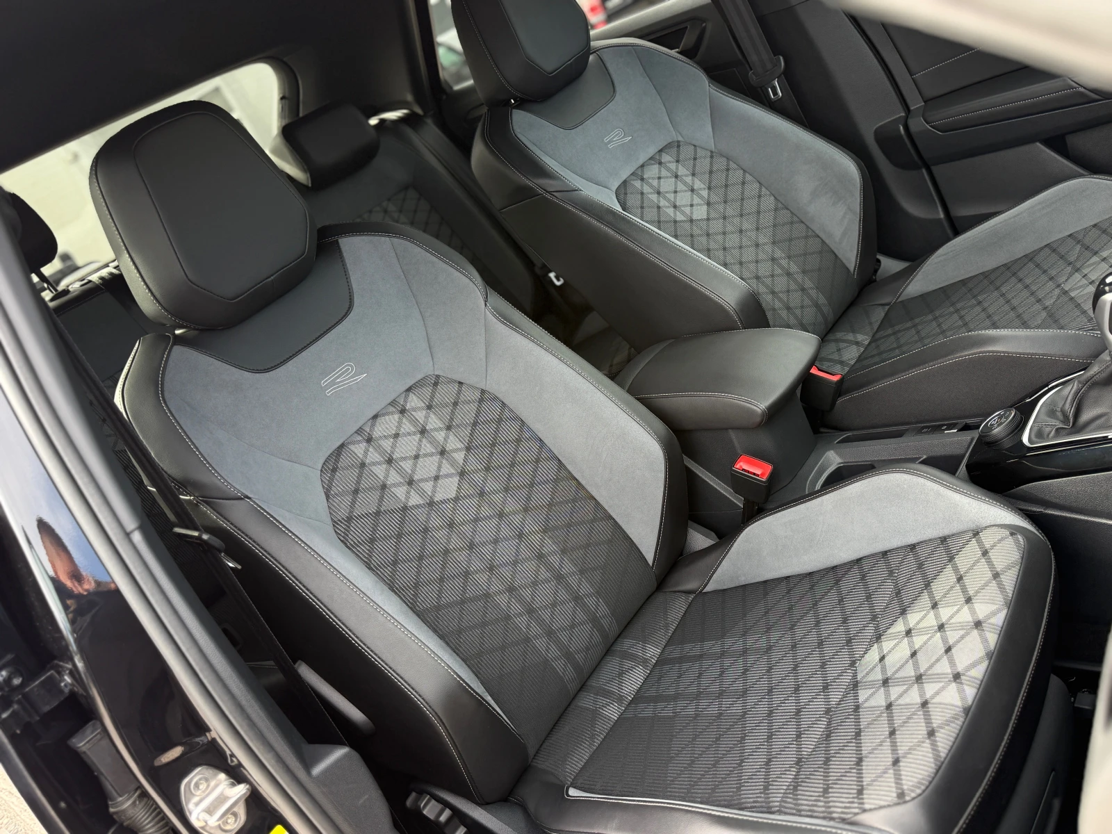 VW T-Roc 2.0TDI* 3xR-line* 4Motion* ��������� ���������*  | Mobile.bg � ����������� 9