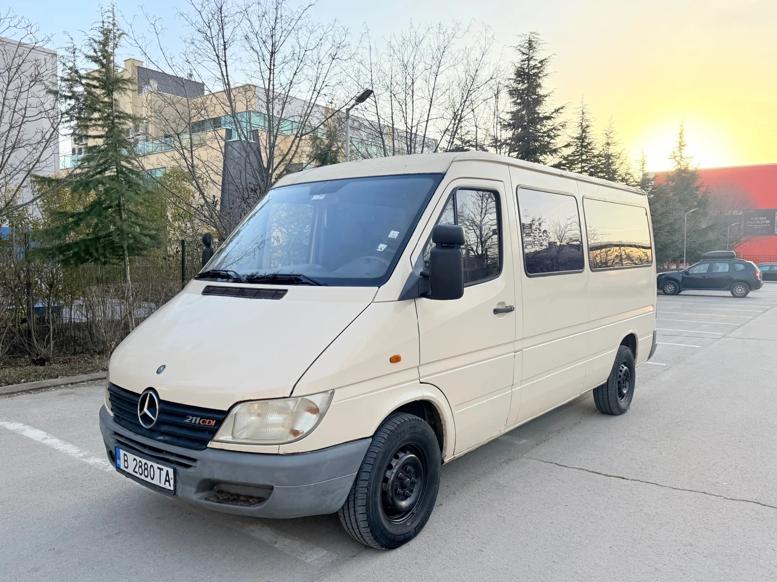 Mercedes-Benz 212 8+ 1 2.2 CDi, снимка 2 - Бусове и автобуси - 53690279