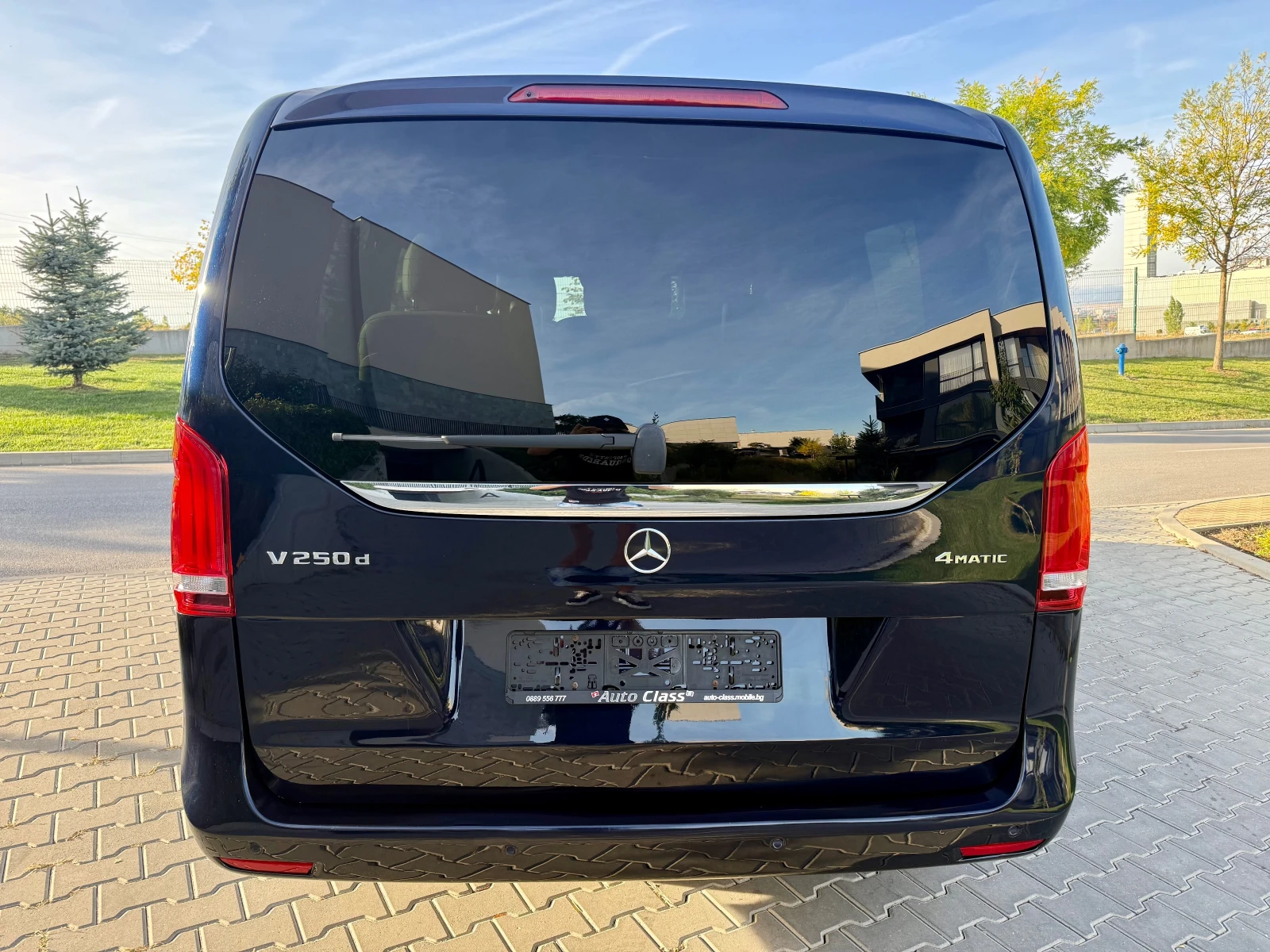 Mercedes-Benz V 250 4-MATIC LONG/BUSINESS, снимка 5 - Бусове и автобуси - 56329305