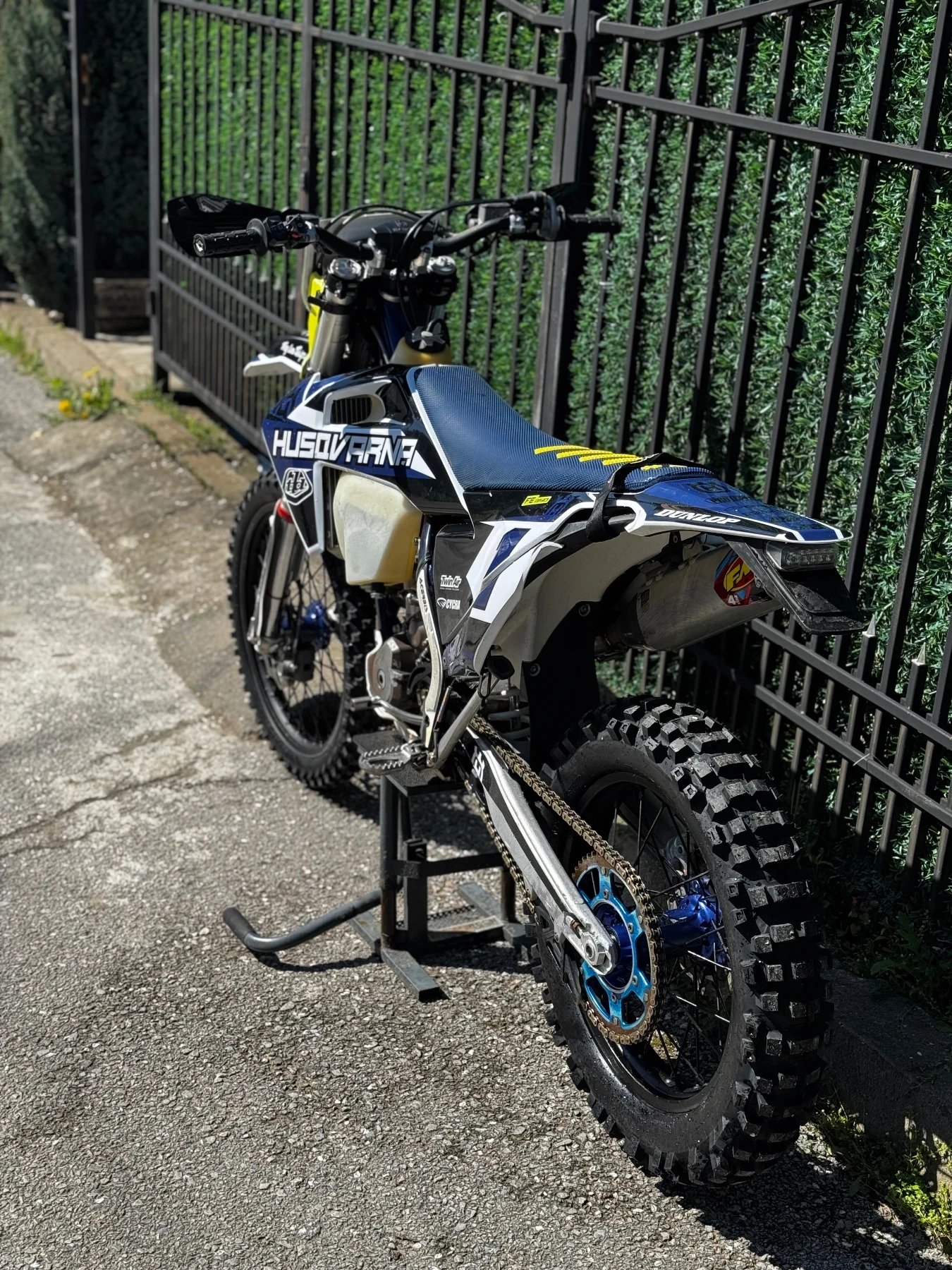 Husqvarna FE 2023!Tuning!Регистрация!, снимка 5 - Мотоциклети и мототехника - 54096788