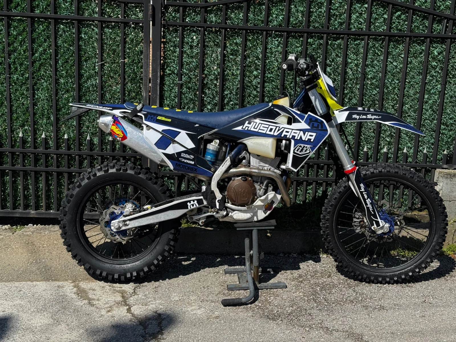 Husqvarna FE 2023!Tuning!Регистрация!, снимка 2 - Мотоциклети и мототехника - 54096788