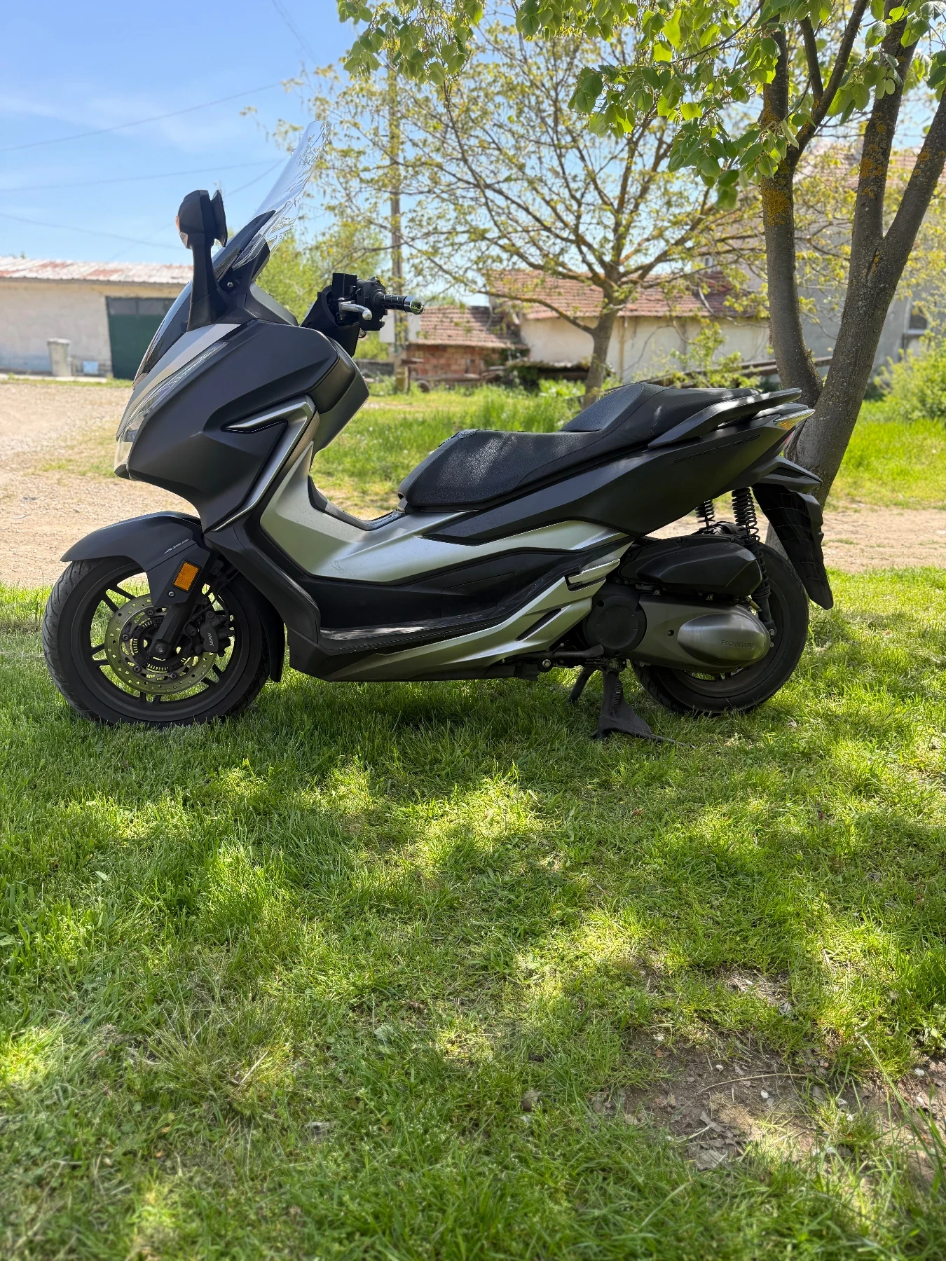 Honda Forza 300i 2018g ABS, снимка 3 - Мотоциклети и мототехника - 54345823