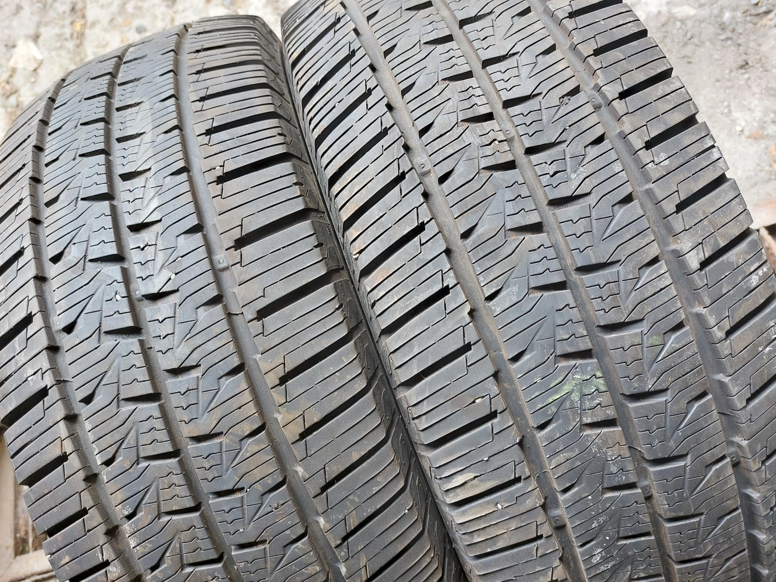 ���� 225/65R16 | Mobile.bg � ����������� 2