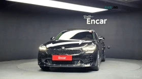 Kia Stinger 2.0 TURBO* AWD* PATINUM* ОБДУХ* ПАНО* НАВИ* КАМЕРА, снимка 3
