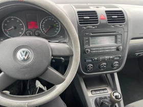 VW Golf 1.4i ГАЗ КЛИМАТРОНИК ПОДГРЕВ РЕГИСТРИРАН ОБСЛУЖЕН - 7500 лв. - 65205357 | Car24.bg