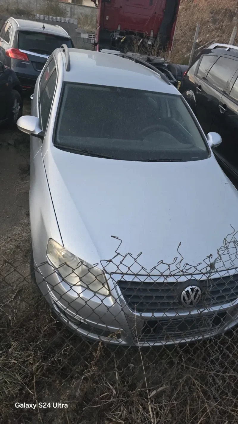 VW Passat, снимка 1 - Автомобили и джипове - 47538388