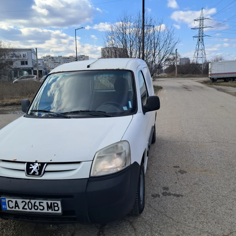 Peugeot Partner, снимка 2 - Автомобили и джипове - 49472553