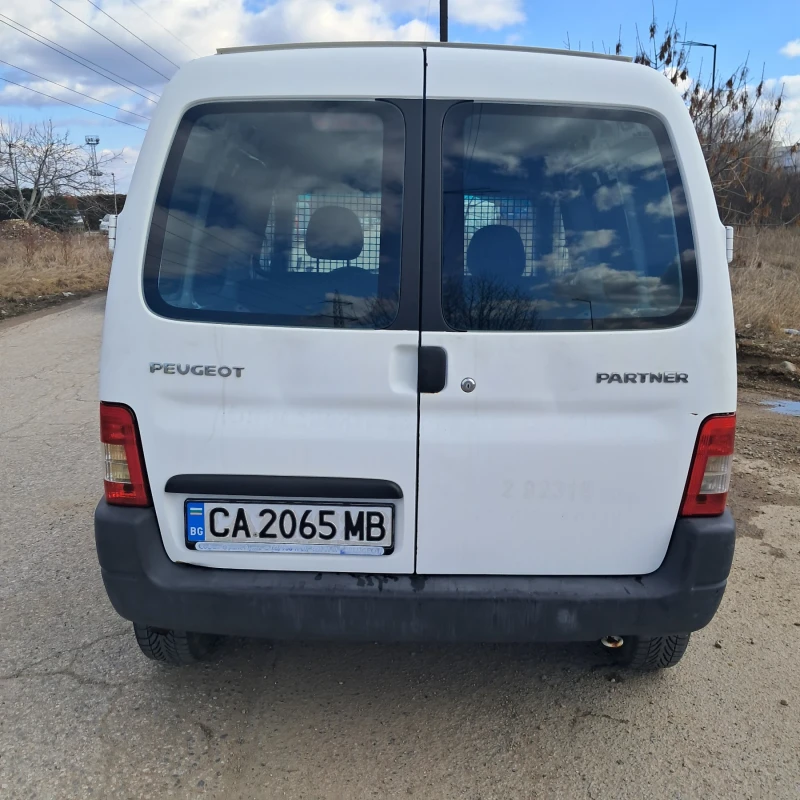 Peugeot Partner, снимка 6 - Автомобили и джипове - 49369621