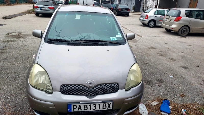 Toyota Yaris, снимка 4 - Автомобили и джипове - 49380157