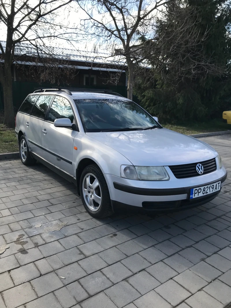 VW Passat 1.8 Т, снимка 4 - Автомобили и джипове - 49533375