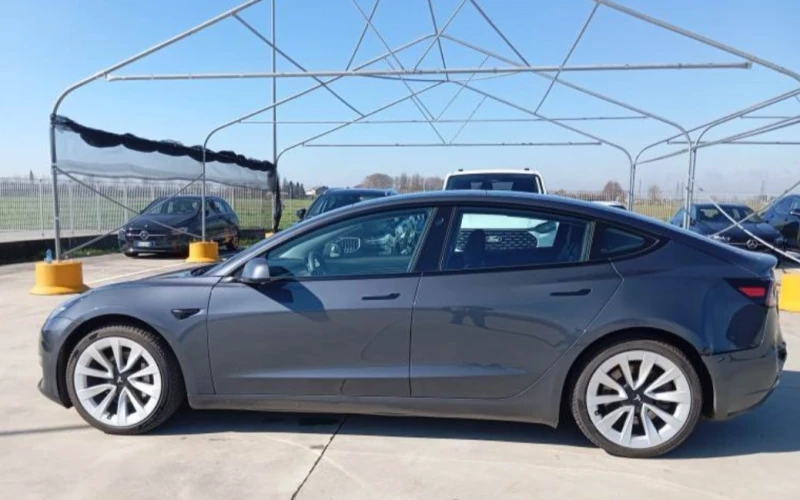 Tesla Model 3  4х4 Европейска Long Range, снимка 3 - Автомобили и джипове - 49778299
