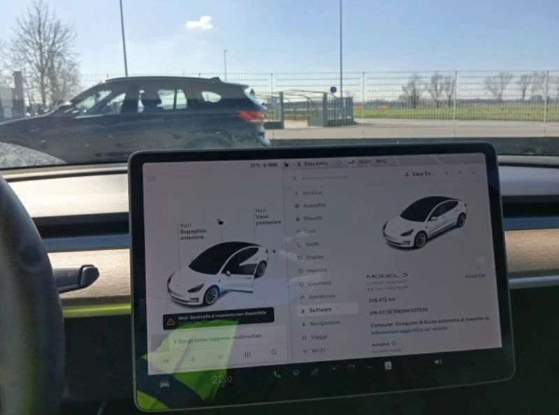 Tesla Model 3  4х4 Европейска Long Range, снимка 7 - Автомобили и джипове - 49778299