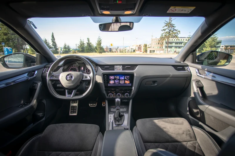 Skoda Octavia VRS, снимка 15 - Автомобили и джипове - 51032477
