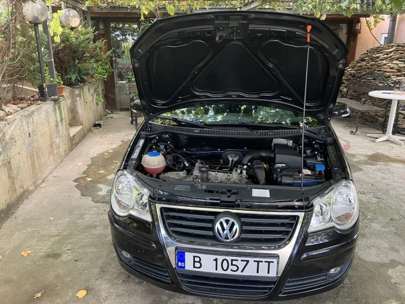 VW Polo, снимка 4 - Автомобили и джипове - 52192678