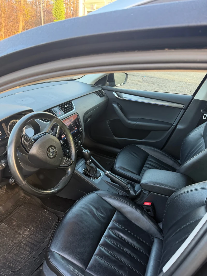 Skoda Octavia Octavia 1.5  Метан, снимка 9 - Автомобили и джипове - 52734972