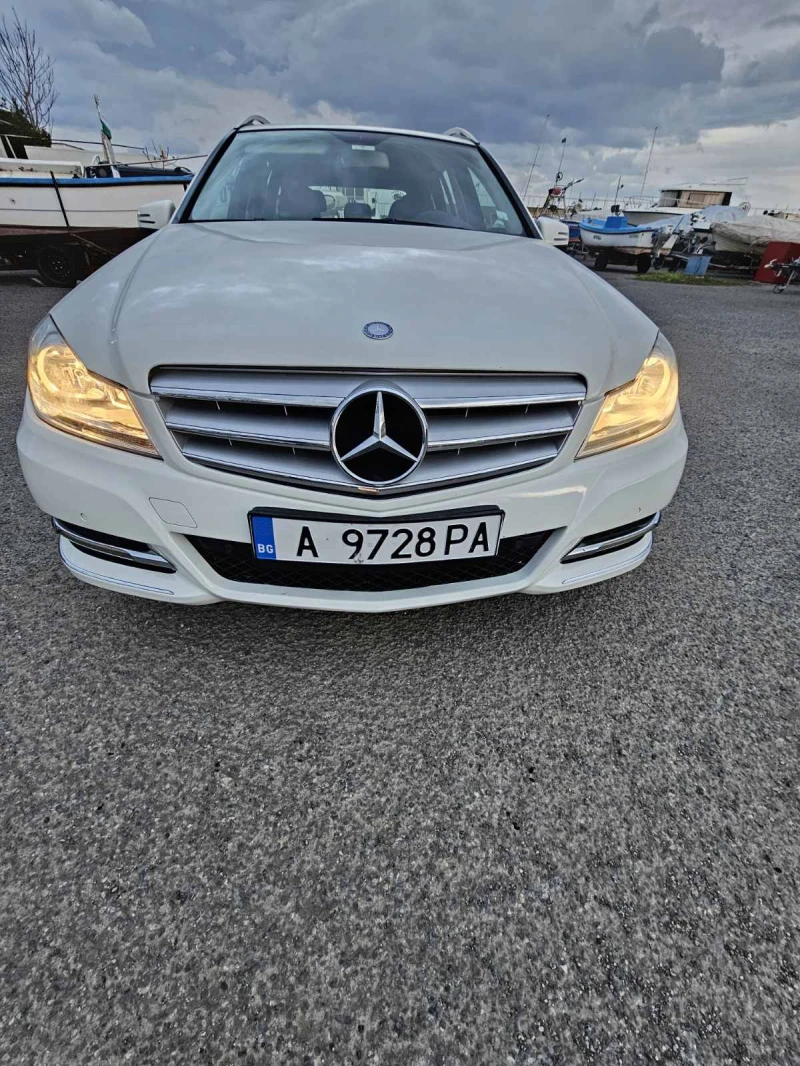 Mercedes-Benz C 220 2.2, снимка 6 - Автомобили и джипове - 53159431