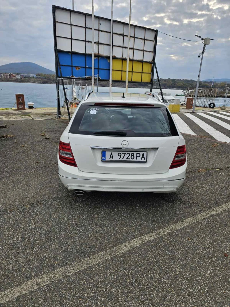 Mercedes-Benz C 220 2.2, снимка 5 - Автомобили и джипове - 53159431