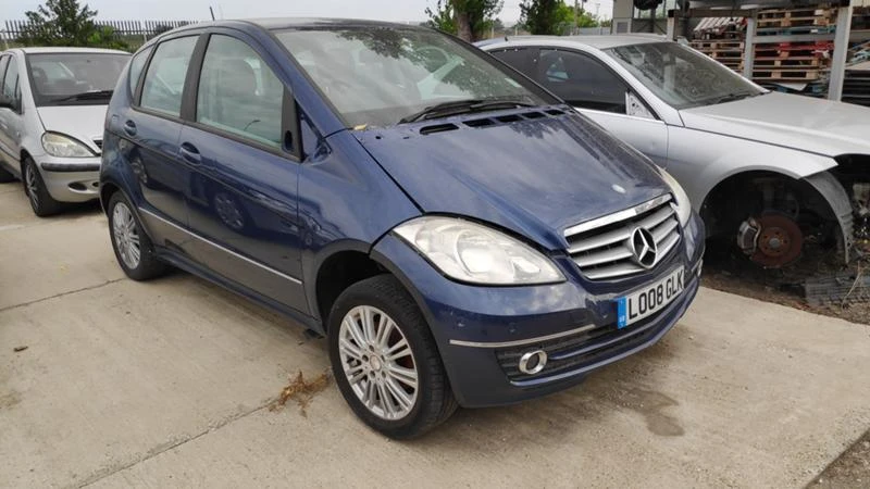 Mercedes-Benz A 180 180 cdi facelift Elegance, снимка 1 - Автомобили и джипове - 28567119