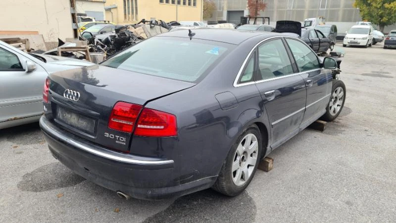 Audi A8 На части 3.0тди Facelift, снимка 1 - Автомобили и джипове - 47214815