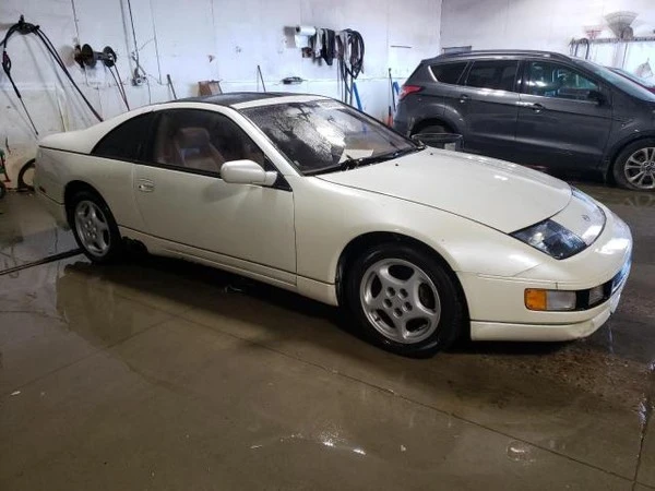 Nissan 300 zx, снимка 1 - Автомобили и джипове - 47529800