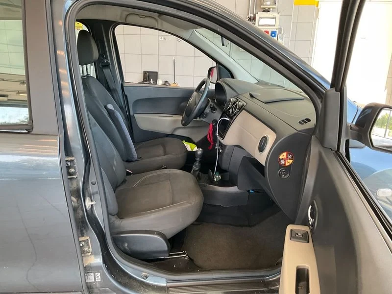 Dacia Lodgy 1.5 dCi Diesel Laureate, снимка 3 - Автомобили и джипове - 55467725