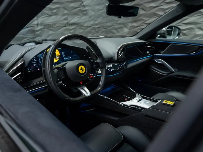 Ferrari Purosangue NOVITEC ESTESO* CARBON* , снимка 12 - Автомобили и джипове - 56079146