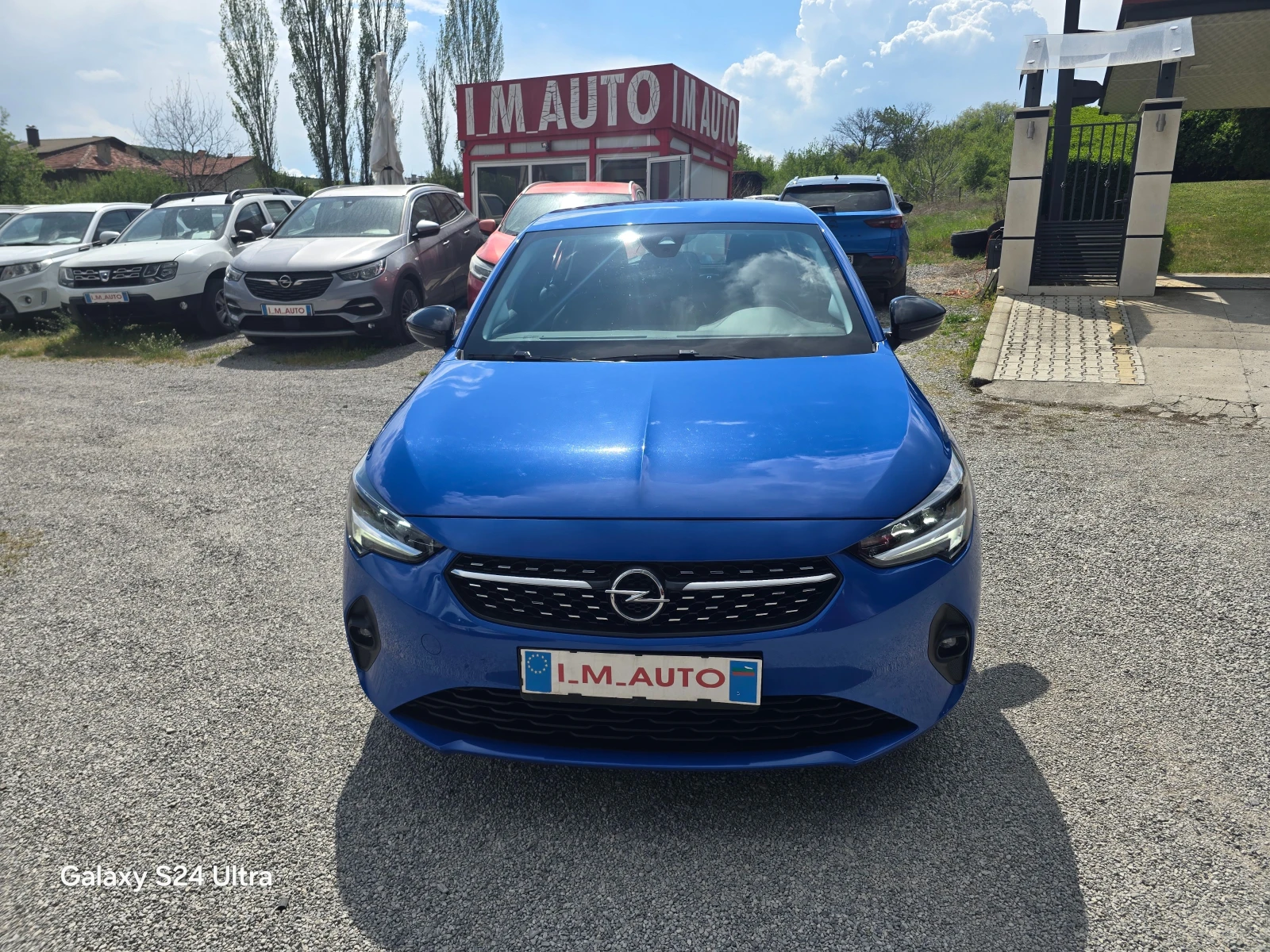 Opel Corsa 1.2i-100k.c-50000km.-NAVI-FACE - изображение 2