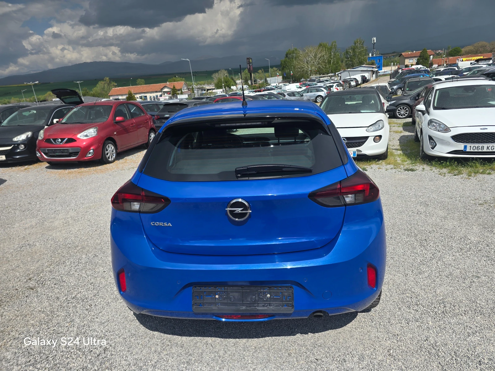 Opel Corsa 1.2i-100k.c-50000km.-NAVI-FACE - изображение 6