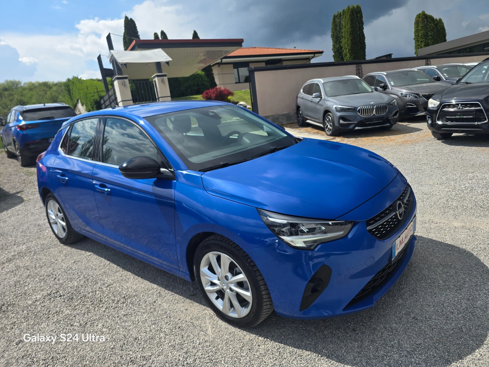 Opel Corsa 1.2i-100k.c-50000km.-NAVI-FACE - изображение 3