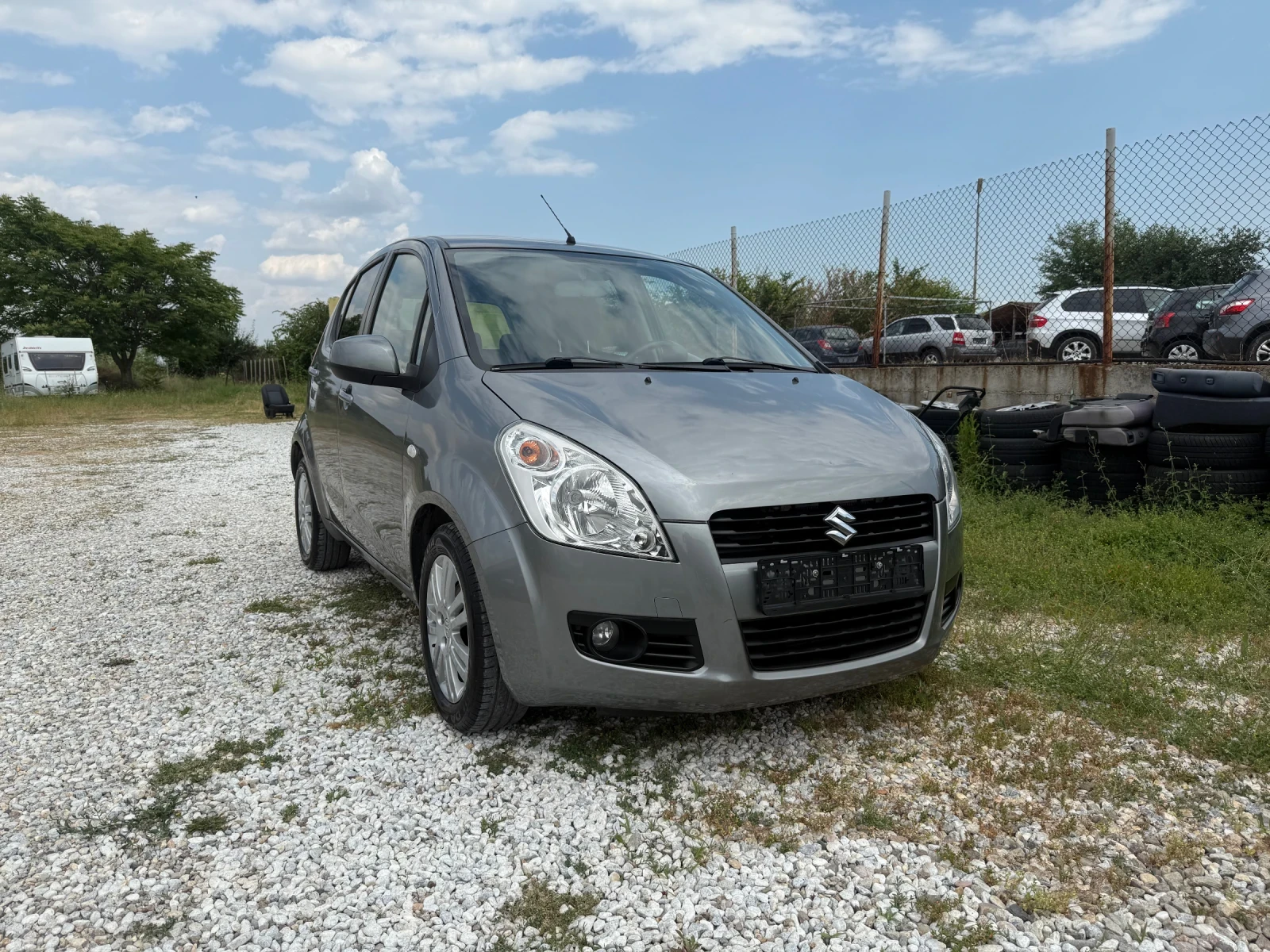 Suzuki Splash 1.3 бензин - изображение 2