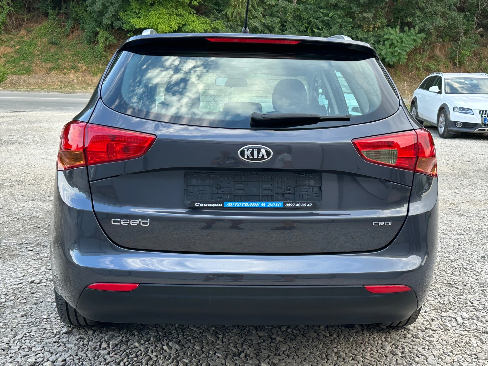 Kia Ceed DIESEL* KLIMATIK* EVRO5* 156000KM - изображение 7