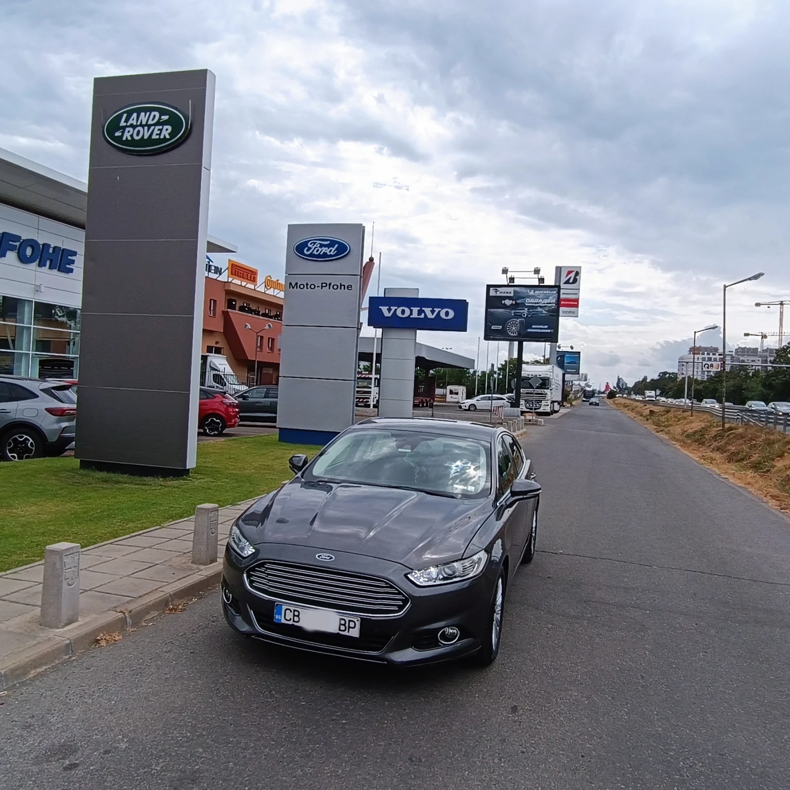 Ford Mondeo 2.0T - изображение 2