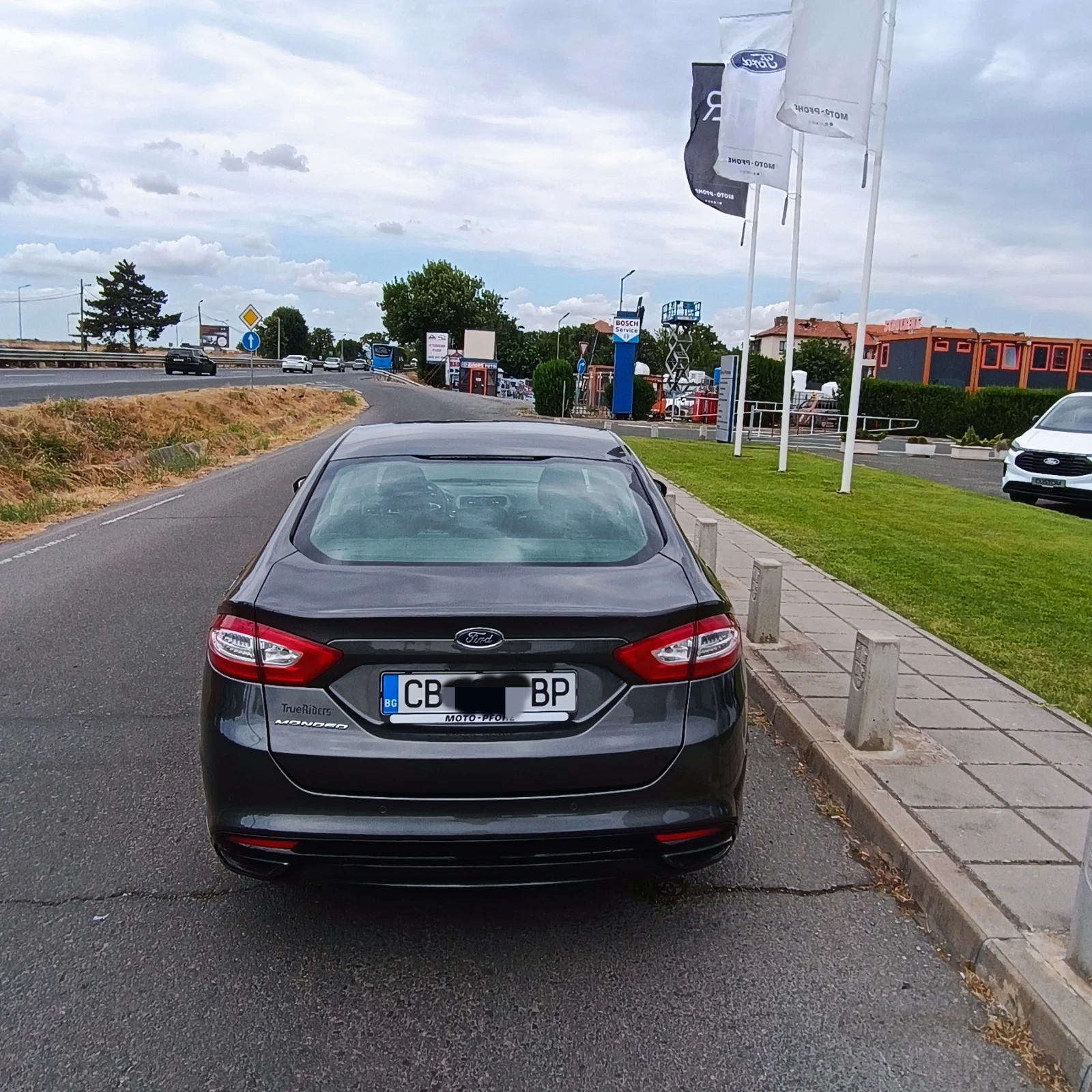 Ford Mondeo 2.0T - изображение 4