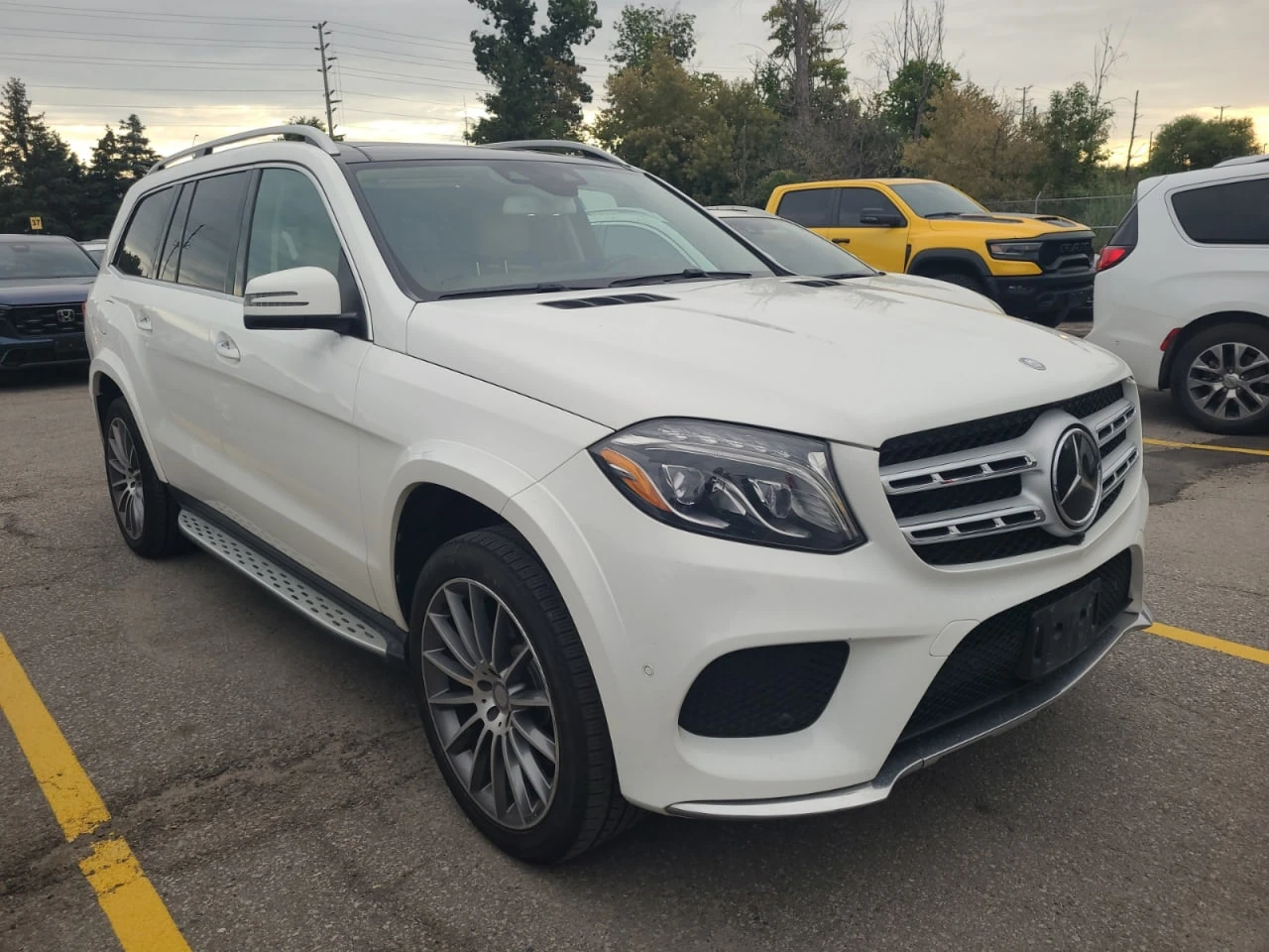Mercedes-Benz GLS 450 4MATIC* AMG-pk* Harman* 360* Подгрев* Пано* М-зона - изображение 2