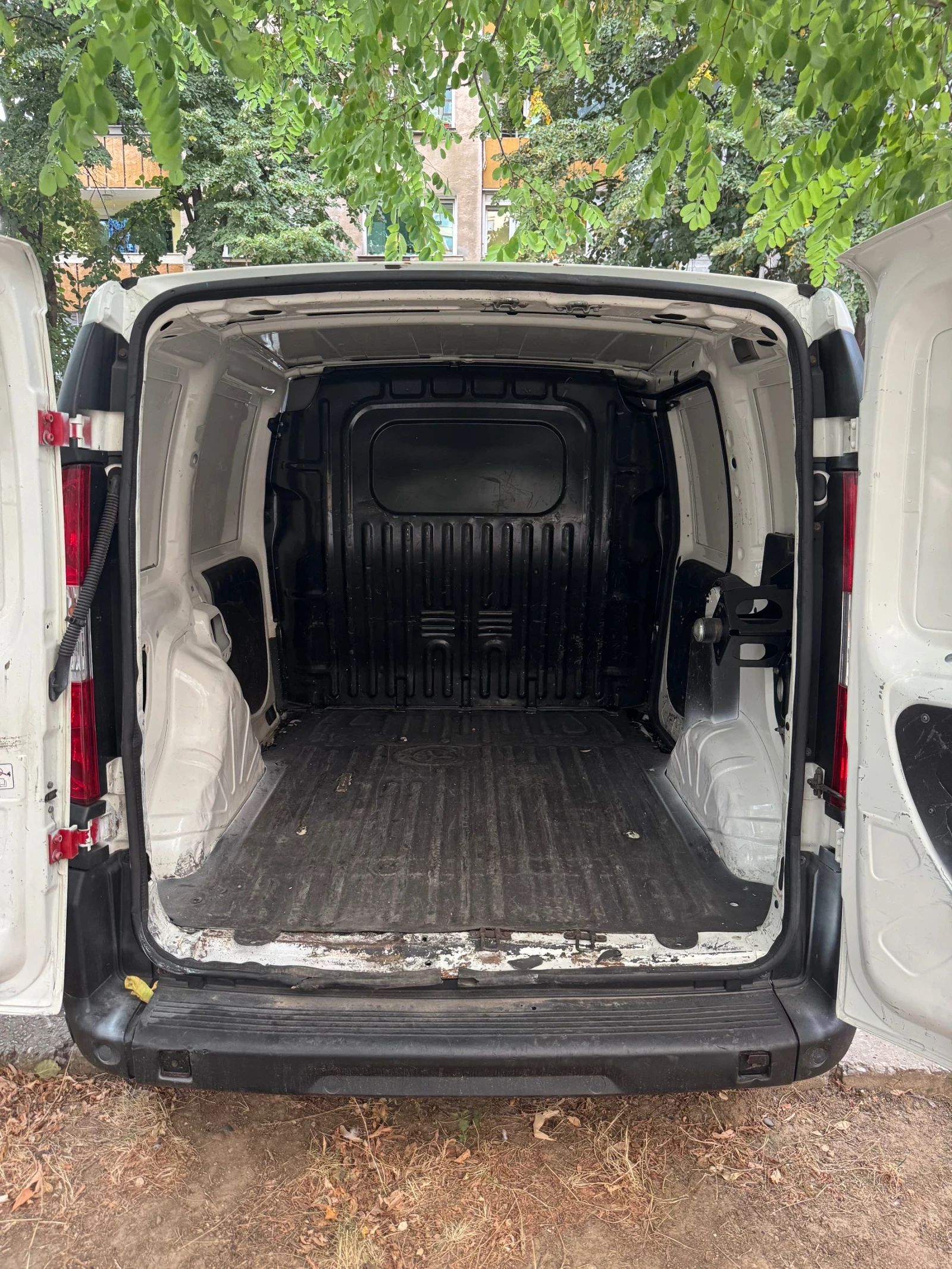 Fiat Doblo 1.6 103 кс. - изображение 7